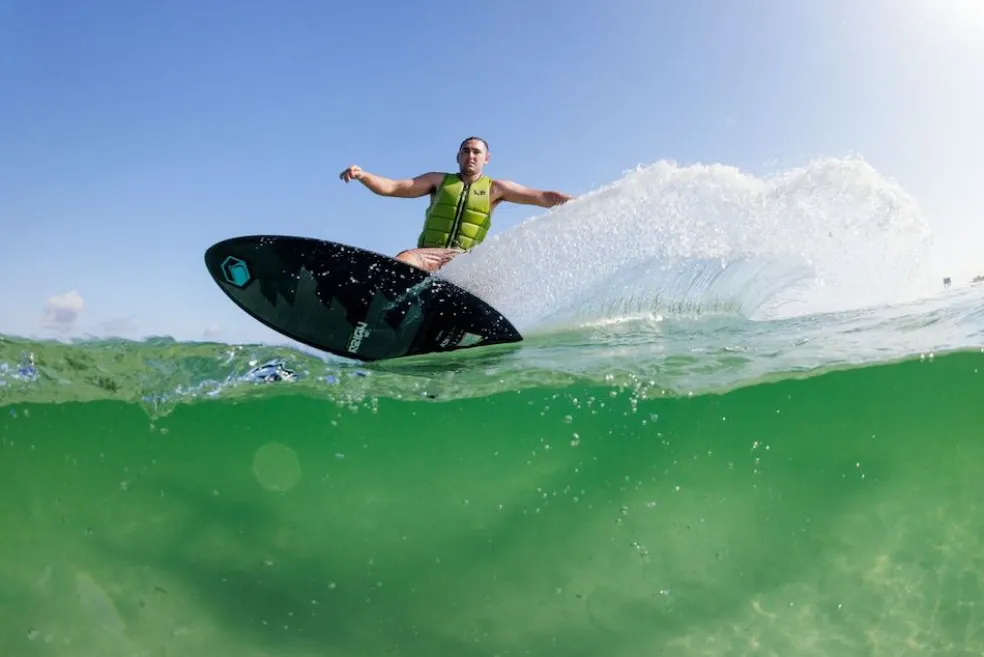Liquid Force Reign Pro Wakesurf Board 2026