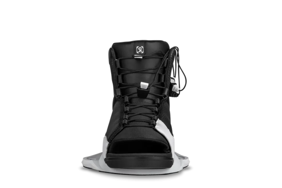 Ronix 2025 District Wakeboard | District Bindings