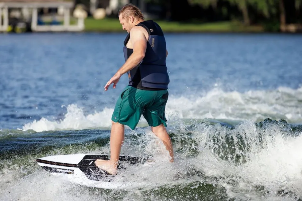 Ronix Wave King XL Surfer Wakesurf Board 2026